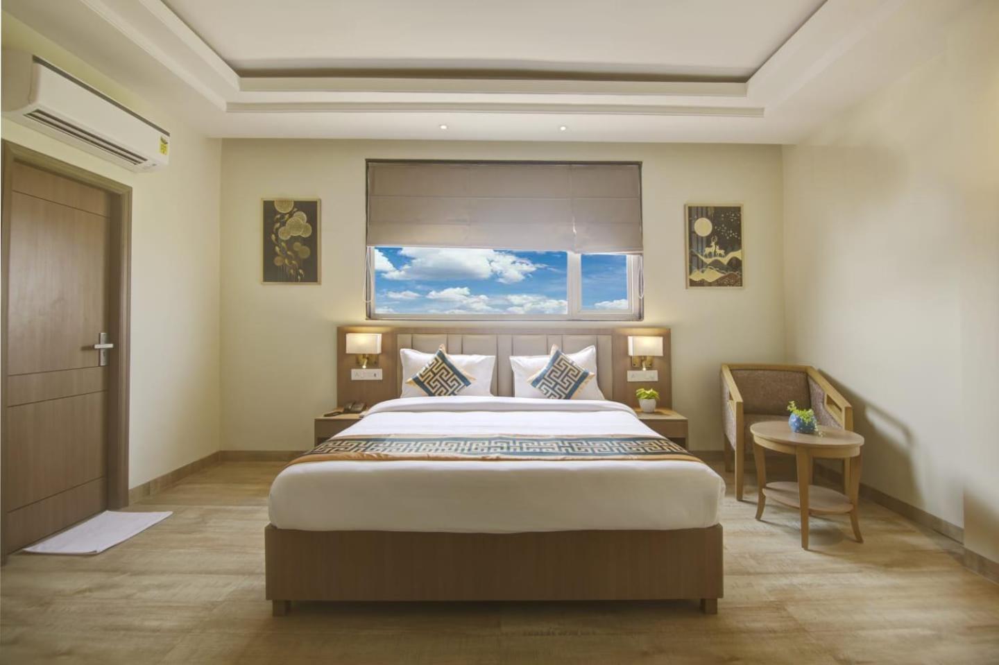 Hotel Messiy 4*