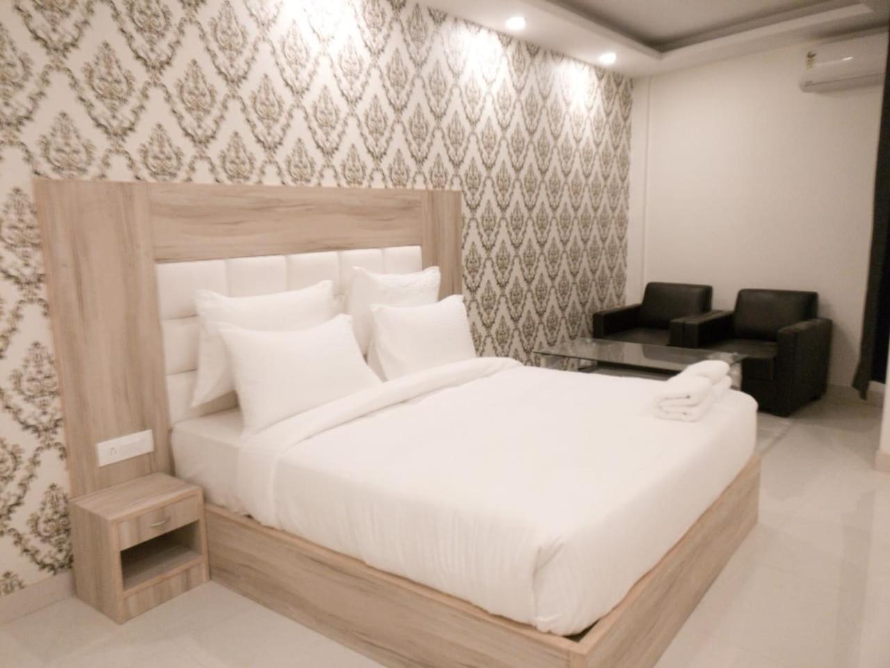 Hotel Messiy